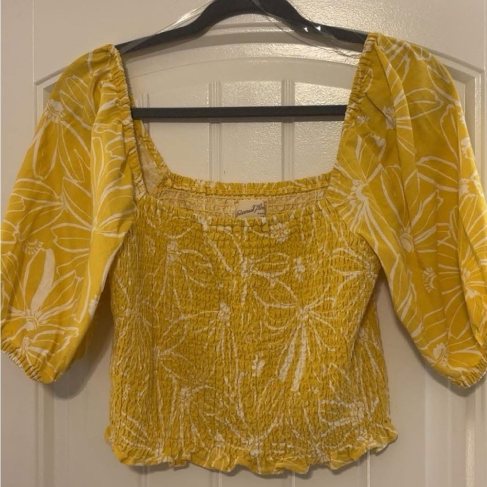 Universal Thread Yellow Smocked Square-Neck Puff Sleeve Crop Top